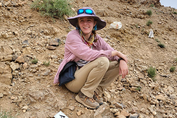 Off the map in Mongolia: Geology students explore origins of ancient mass extinction