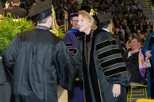 Fall 2016 Commencement: Appalachian graduates encouraged to serve their communities