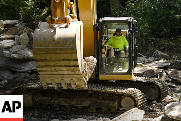 Federal infrastructure funding is fueling a push to remove dams and restore river habitat [faculty featured]