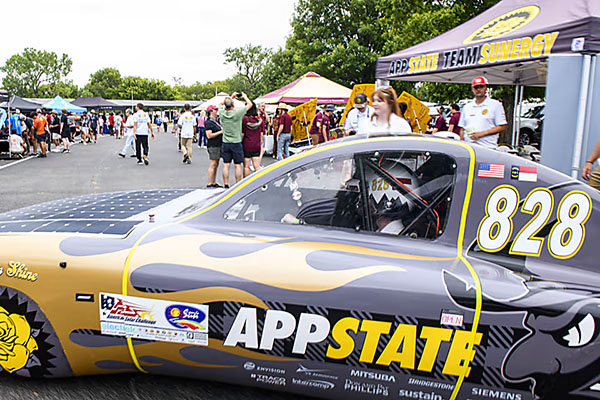 The Solar-Car Competition That Has EV Recruiters Buzzing