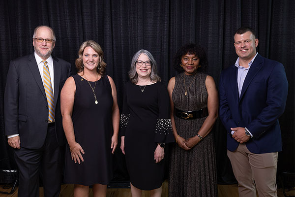 4 Mountaineers honored with App State Alumni Awards